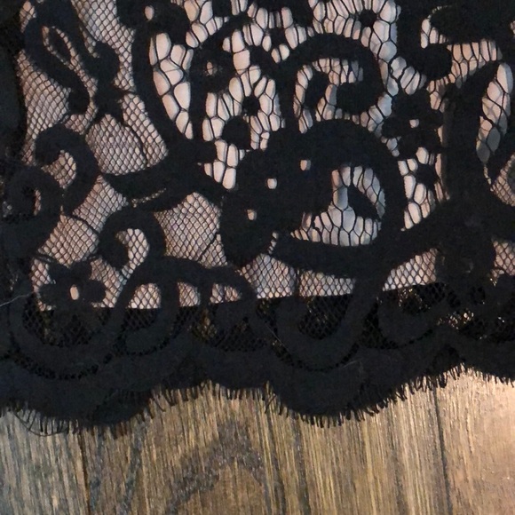 LOFT - Black and nude lace dress. Size 6. - Picture 4 of 4